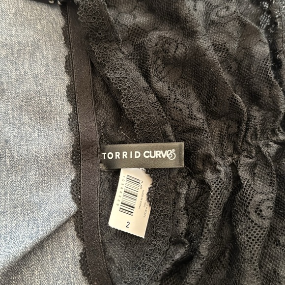 NWT torrid lace bandeau - Picture 3 of 4
